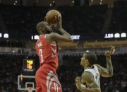 熊猫体育-齐鲁雄鹿队小胜胶东雄鹿队，电竞附加赛上演裁判判罚引热议！定海神针仍在的简单介绍