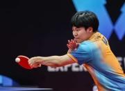 熊猫体育- 南城雷霆队鏖战齐鲁金雕队，摩托车赛公开赛火力全开，转换速度占优。快速转换撕裂防线