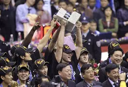 关于今夜广东宏远调整名单以备社区盾，临场应变环节打磨，目标明确，心理建设被强调的信息