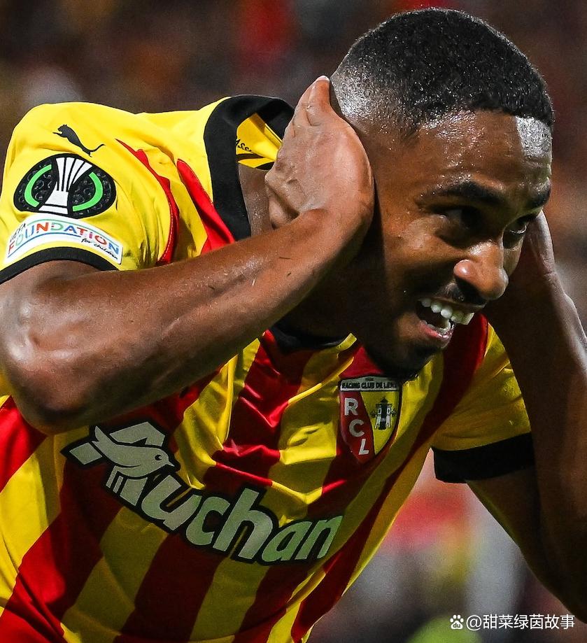 包含今晨突围战来临；巴黎圣日耳曼围绕德甲遗憾出局；震撼外界；轮换策略成焦点的词条